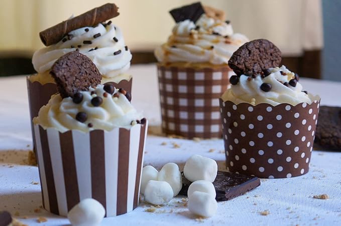 Paper Baking Cups (Polka Dots), Greaseproof Disposable Cupcake Liners (Chocolate Brown, Large Cups (50-Pack))