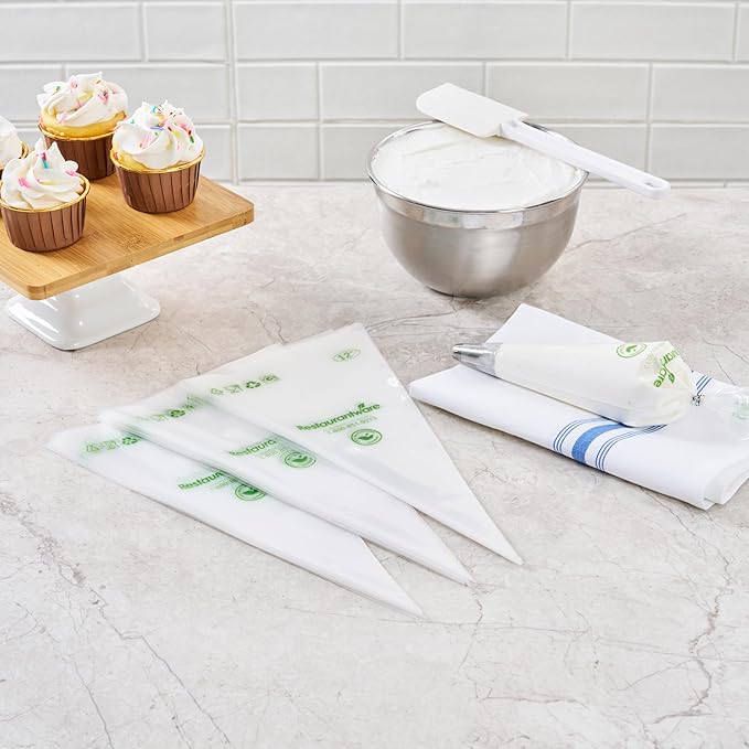 Restaurantware Pastry Tek 12 x 6 Inch Piping Bags 100 Disposable Pastry Bags - Sturdy No Slip Clear Plastic Baking Bags To Decorate Cakes For Parties Or Bakeries