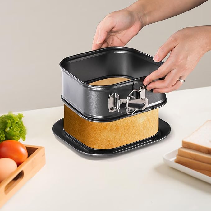 SOUJOY Set of 2 Springform Cake Pan, Non-stick Square Cheesecake Pan, Cake Pan with Removable Bottom, Ice Cream Cake Bakeware, Black