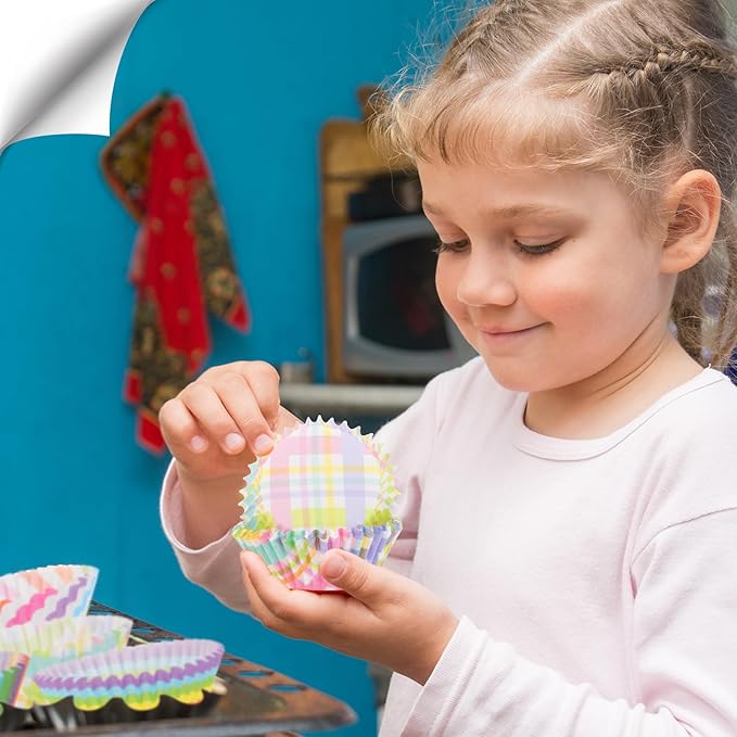 600 Pack Rainbow Cupcake Liners Cupcake Baking Cups Standard Size Rainbow Muffin Liners for Wedding Birthday Pride Party Candy Cake Decorations Supplies(12 Styles)