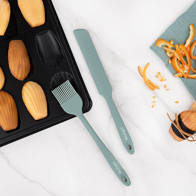 Elihome Skinny Silicone Jar Spatula Spreader, BPA Free,Heat-Resistant Scraper, 10in Long Narrow Stirring Stick, Seamless Flexible Peanut Butter Spreader for Scraping Icing and Jam (Sage Green)