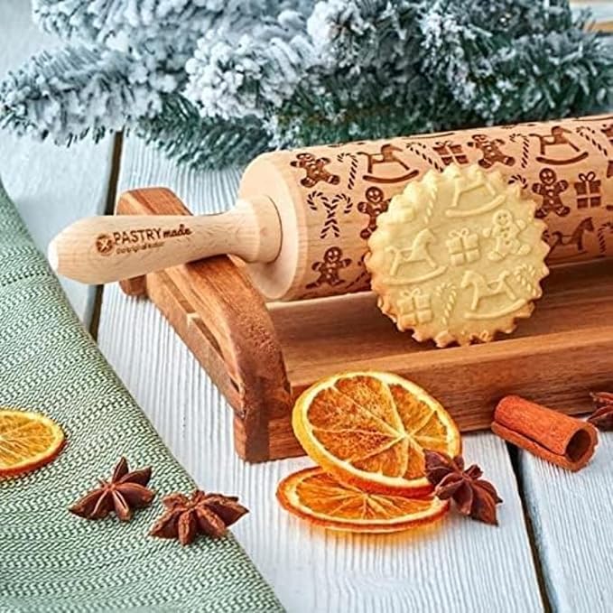 Christmas Wooden Embossing Rolling Pin - Engraved Snowflake Flower Design, Cookie Stamps Roller for Embossed Cookies, Cute Kitchen Decor DIY Baking Tool for Kids and Adults (Gingerbread Man)