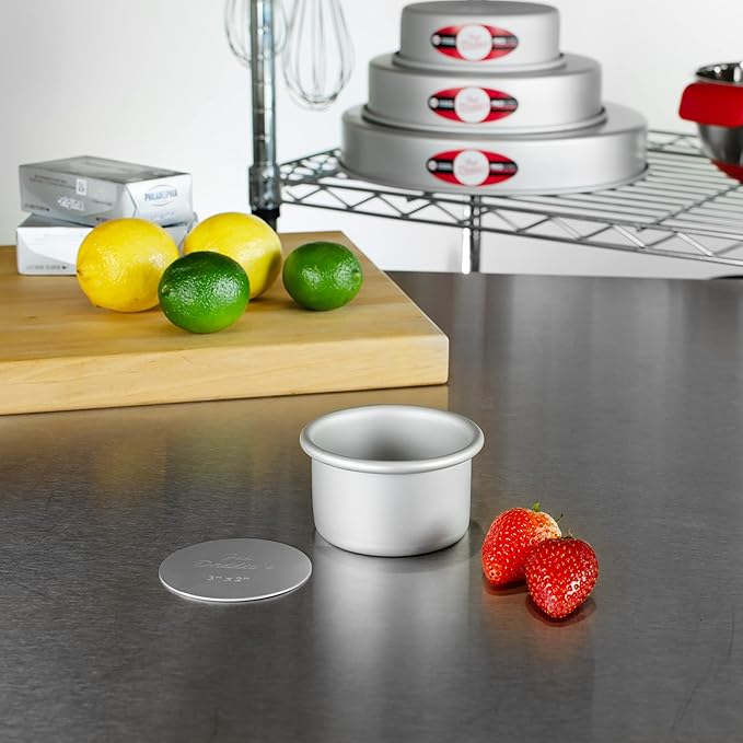 Fat Daddio's Round Cheesecake Pan, 3 x 2 Inch, Silver