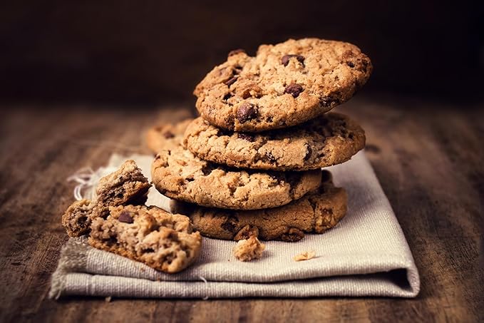 A Blend Above Chocolate Chunk Cookie Mix (Makes Appx. 36 Cookies), Choco-Chip Bliss: Indulgent Chocolate Chip Cookie Mix, Quick and Easy to Make, 10 Minute Prep, Large Chocolate Chips