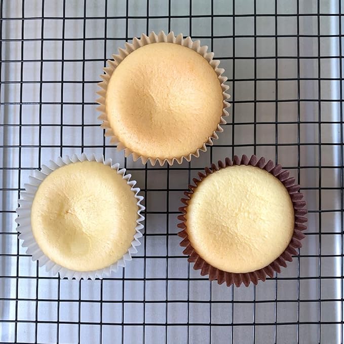 Natural White Coffee Brown Cupcake Liners Standard Greaseproof Paper Baking Cups, 150-Count