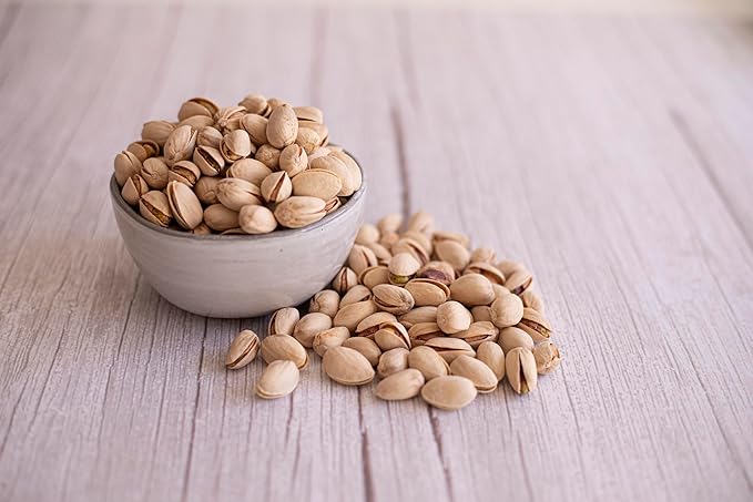 True California Organic Raw Pistachios (2 LB) In-Shell, No Salt, No Roast - Healthy Snacks, Vegan & Gluten Free - Natural Whole Foods & Pantry Staples