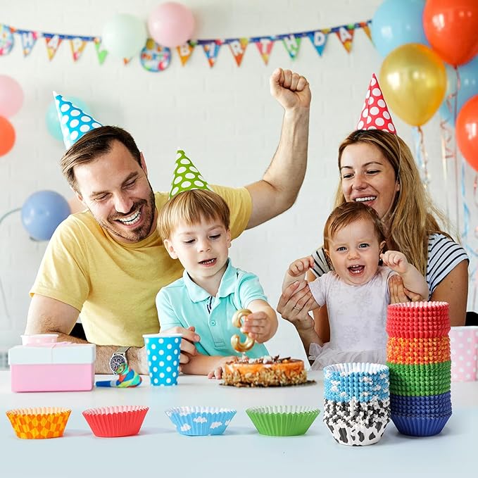 Vesici 900 Counts Cartoon Story Cupcake Liner Paper Cupcake Wrappers Holders Disposable Cup Bulk for Birthday Baby Shower Baking Party Supplies