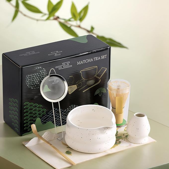 cjc 7-Pcs Matcha Whisk Set, Matcha Set for Beginner-18oz Ceramic Matcha Bowl with Spout, Bamboo Whisk and Holder, Scoop, Sifter ect.– Ceremony Matchas Powder Kit Complete Gift for Matcha Lover (White）