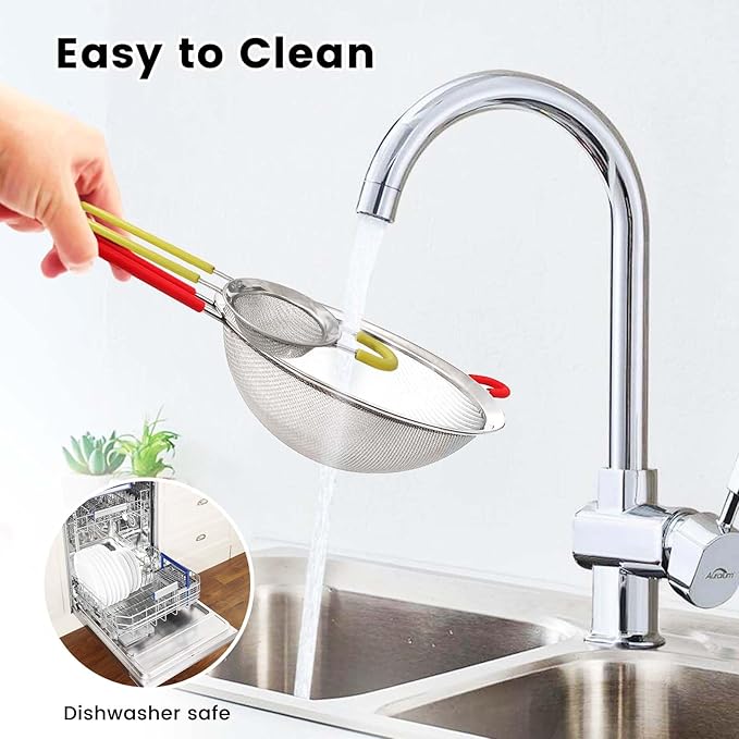 Daily Treasures Fine Mesh Strainers Set in 3 different sizes,304 stainless steel strainers with Silicone Handle，0.3mm Hole Fine Mesh Food sifter for Pasta, Fruit, Flour,Tea, Cocktail(7"+5.5"+2.7")