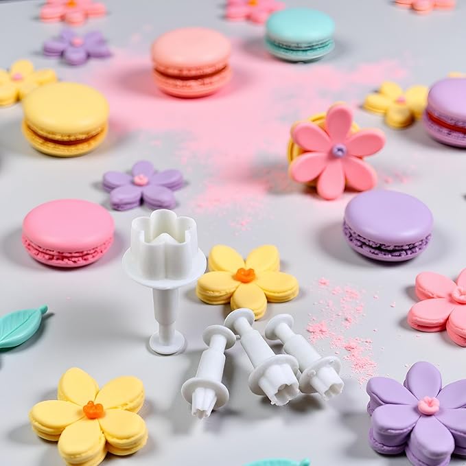 4Pcs White Flower Plunger Cookie Cutter DIY Blossom Flower Cake Fondant Mold Plastic Cake Decorating Tools Baking Accessories Cookie Cutters For Baking Plastic, Dessert and Candy Sculpting Tools