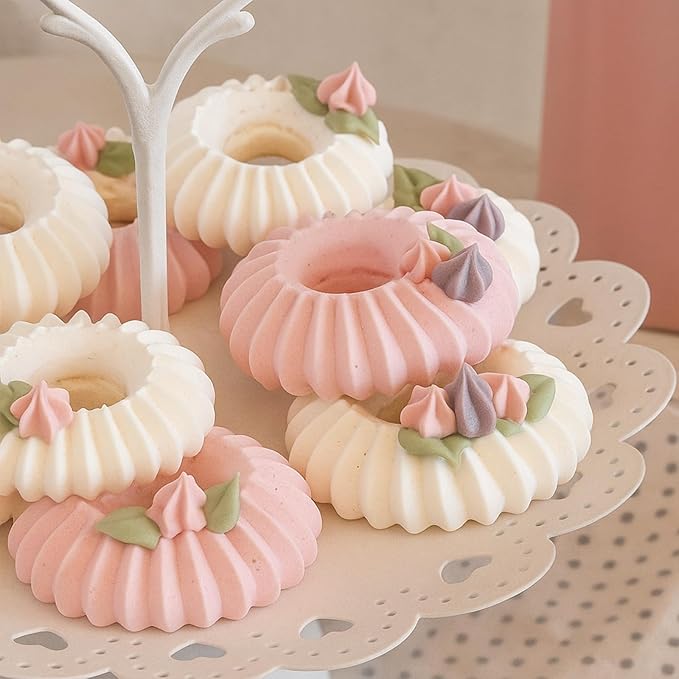 4 PCS Large Piping Tips Set Stainless Steel Big Icing Nozzles Kit with 10 PCS Piping Bag Cake Decorating Tips For Pastry, Cookies, Cupcakes, Baking Supplies
