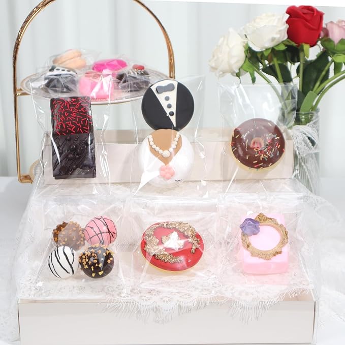 200Pcs 4 x 6Inch Cellophane Bags for Cookies, Soap, Chocolate Covered Oreos, Macarons, Brownies, Truffles. Candy Gift Cello Bags for Party Favors, Wedding, Christmas