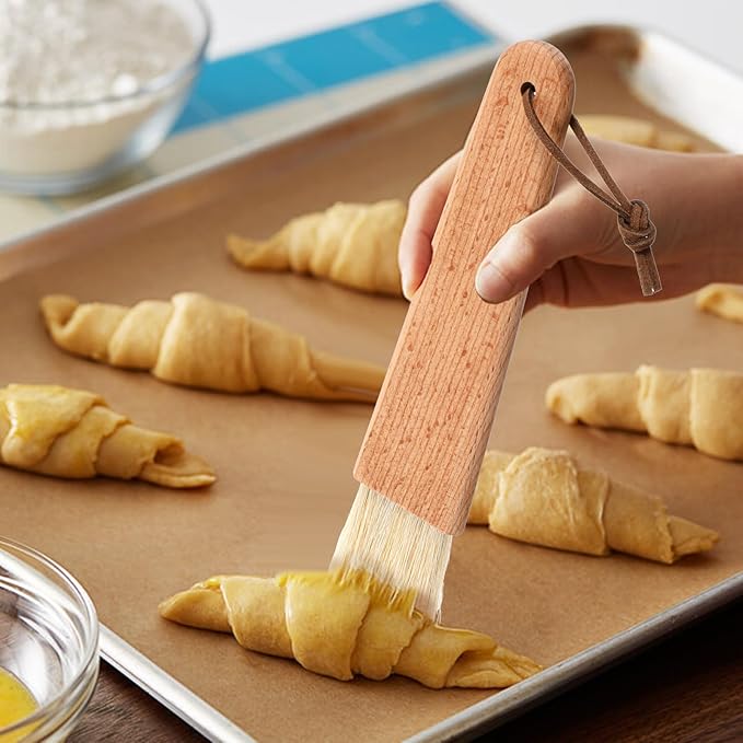 Pastry Brush with Beech Wood, Natural Boar Bristle Basting Brush for Cooking Flat Food Brushes for Spreading Butter Oil Sauce Barbecue Baking Kitchen Cooking