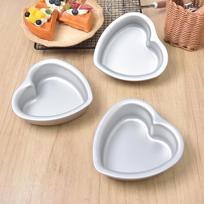 5 × 2 Inch heart cake pans,Set of 3, Aluminum Heart Cake Mold,Small Cake Pan , Heat Resistant Baking Cake Pan for Wedding, Party, Family Occasions, Chocolate. (5 × 2 Inch heart cake pan,Set of 3)