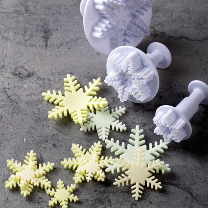 3pcs Snowflake Pattern Plunger Cake Cutter Fondant Cookie Mold Craft DIY Decorating Tools Set