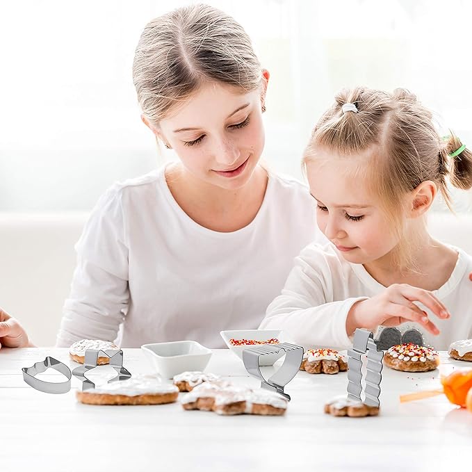 Hanukkah Fun Stainless Steel Cookie Cutters Molds Set of 5 Chanukah Story Shapes - Menorah - Dreidel - Candle - Maccabee Shield - Star of David