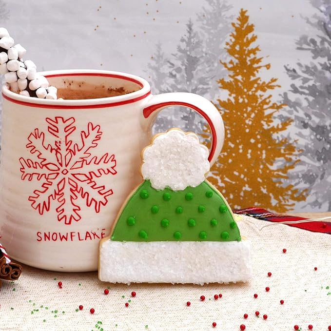 Winter Hat Cookie Cutter, Premium Food-Grade Stainless Steel, Dishwasher Safe (Winter Hat)