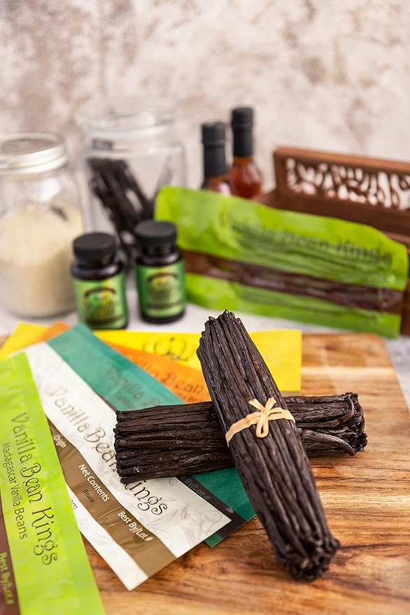 Vanilla Bean Paste for Baking and Cooking - Gourmet Madagascar Bourbon Blend made with Real Vanilla Seeds - 8 Ounces