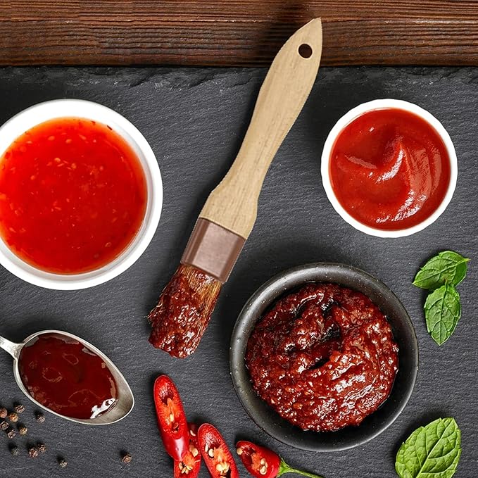 Set of 4, Pastry Brushes and Dough Scraper, findTop Basting Oil Brush with Boar Bristles Wooden Handle Hanging Hole with Extra Dough Scraper for Bread Dough BBQ Sauce Baking Cooking