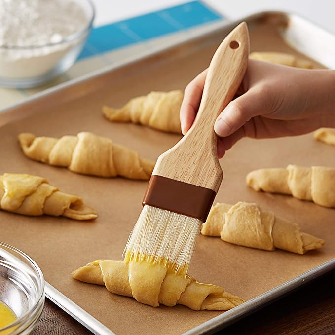 AME D'ESSENCE 2" Wide Boar Pastry Brush, Wooden Handle. Heat-Resistant Bristle Basting Brush, Baking Tool, and Food Preparation
