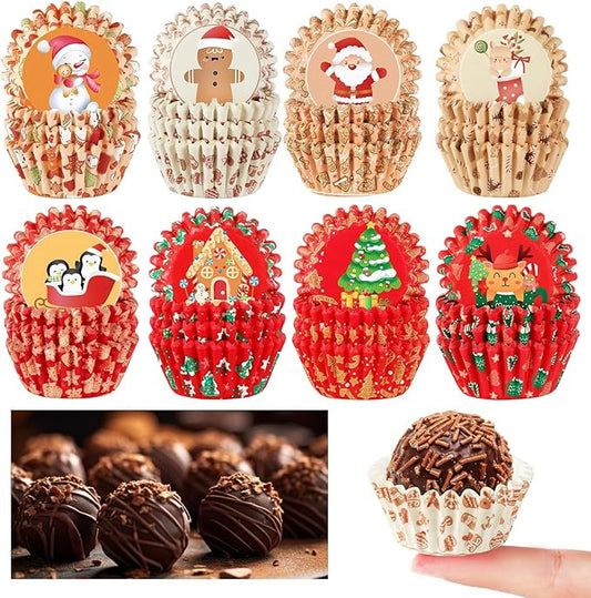 AUGSUN 800pcs Christmas Cupcake Liners Paper Candy Cups Santa Elk Snowman Gingerbread House Mini Muffin Liners for Xmas Holiday Party Cake Candy Truffles Chocolate Making Supplies (8 Designs)