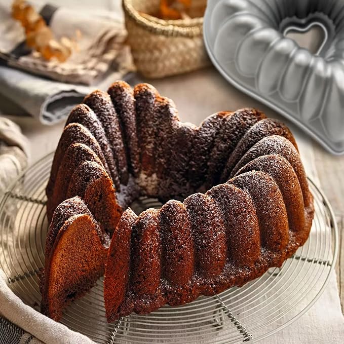 Charlotte Cake Mold Aluminium Kitchen Accessories Decoration Christmas Wedding Family 3D Charlotte Cake Pan (Love heart shape)