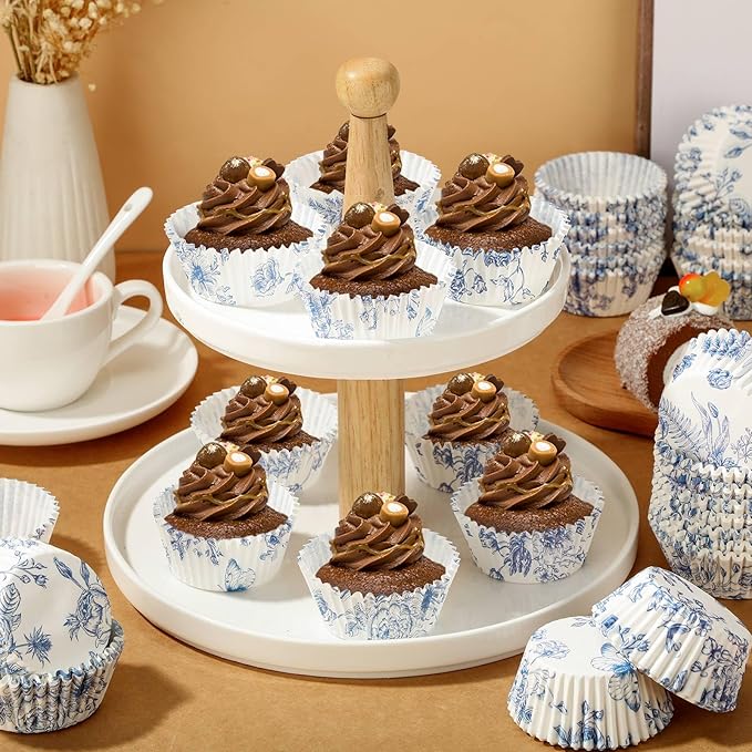 Jetec 800 Pcs Blue and White Flower Cupcake Liners Flower Cupcake Wrappers Grease Proof Blue Muffin Liners Disposable Papers Baking Cups for Baking Weddings Party(3.15 x 1.97 x 1.18 Inch)
