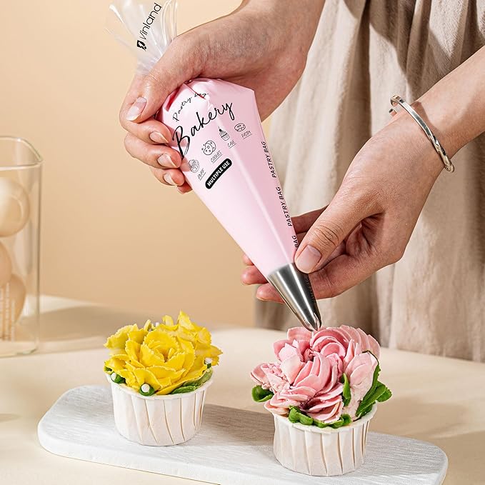 100 Pcs Disposable Piping bags, Anti Burst Pastry Bag - Thickened Pastry Bags, Tipless Piping bags For Royal Icing, Ideal for Cakes And Cookies Decoration (11 Inch)