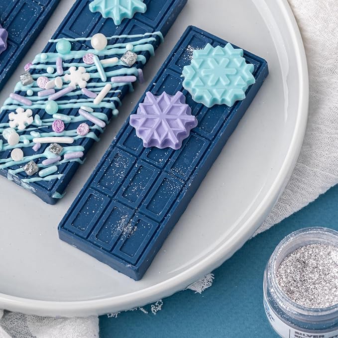 Sweets Indeed, Edible Glitter, Perfect for Drinks, Cocktails, Beverages & Cake Decorating, Dessert Cake Topper, Gift, 4 grams (Silver Edible Glitter)