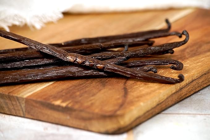 5 Organic Madagascar Vanilla Beans. Whole Grade A Vanilla Pods for Vanilla Extract and Baking
