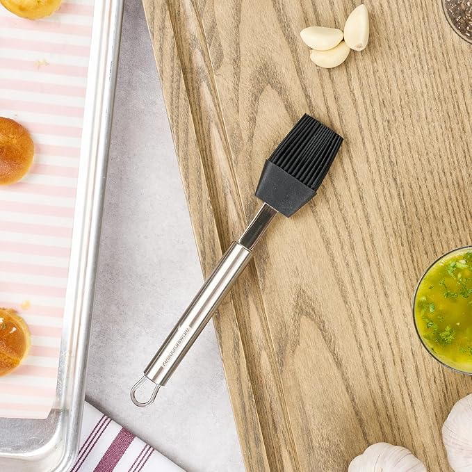 Restaurantware-German Standard Pastry Brushes, 6 Heat-Tolerant Basting Brushes - Dishwashable, Durable, Black Silicone Pastry Brush With Stainless Steel Handle, For Baking, Grilling, or Glazing