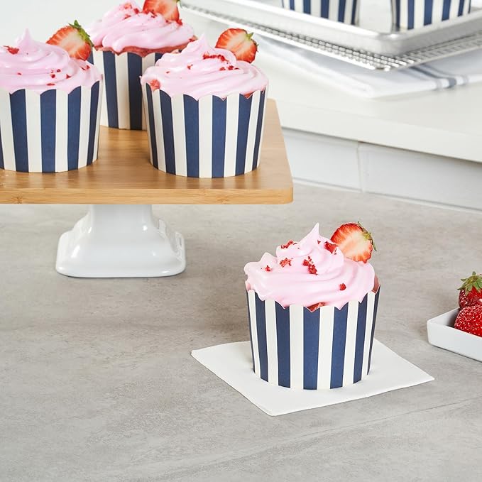 Panificio 10 Ounce Cupcake Wrappers, 200 Scalloped Baking Cups - Oven-Ready, Greaseproof, Blue Striped Paper Cupcake Liners, Disposable, For Birthdays, Baby Showers, Or Weddings - Restaurantware