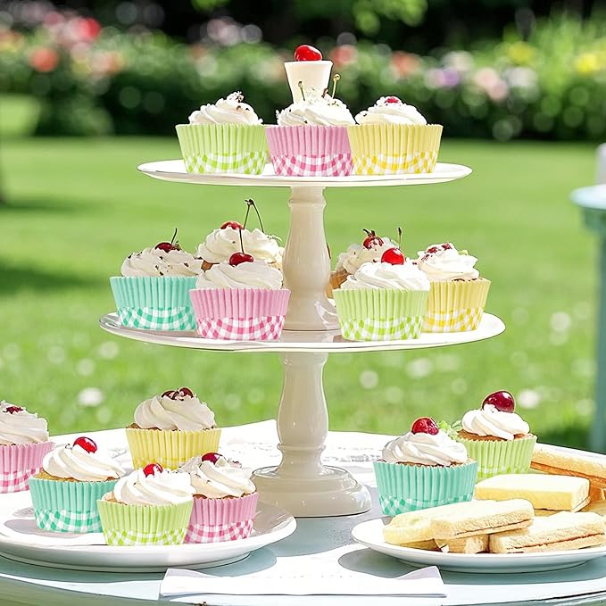 Plaid Cupcake Liners 100PCS Christmas Muffin Liners Standard Size Checkered Baking Cups Cupcake Wrappers for Thanksgiving Spring Summer Easter Baby Shower Birthday Party Cake Decorations
