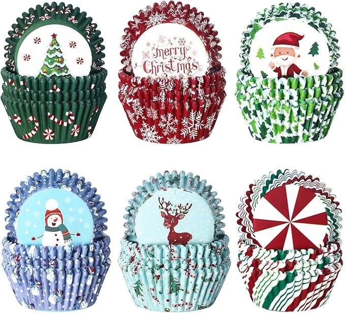 CHENGU 600 Pieces Christmas Cupcake Wrappers, Candy Santa Claus Cupcake Liners Snowman Xmas Colorful Paper Baking Cups for Cake Make Baking Supplies, 6 Styles(Candy Styles)