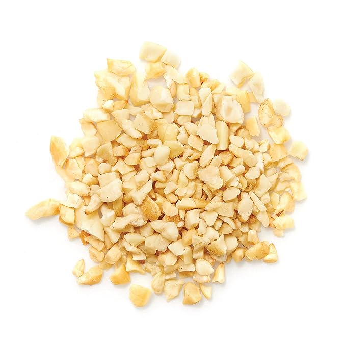 Yupik Raw Cashews, Small Pieces, 2.2 lb (35.2 oz), Gluten-Free, Kosher, Vegan, Chopped Nuts, Unsalted, Unroasted, Oil-Free, Crunchy, Source of Protein & Iron, Ideal for Baking & Cooking, Topping