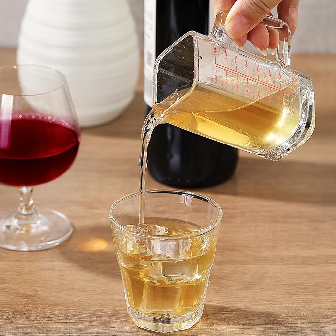 Small Glass Measuring Cup, Espresso Shot Glass with Handle and V-Shaped Spout, Mini Measuring Cup with Thick Bottom for Baking Cocktail and Coffee, 4 oz