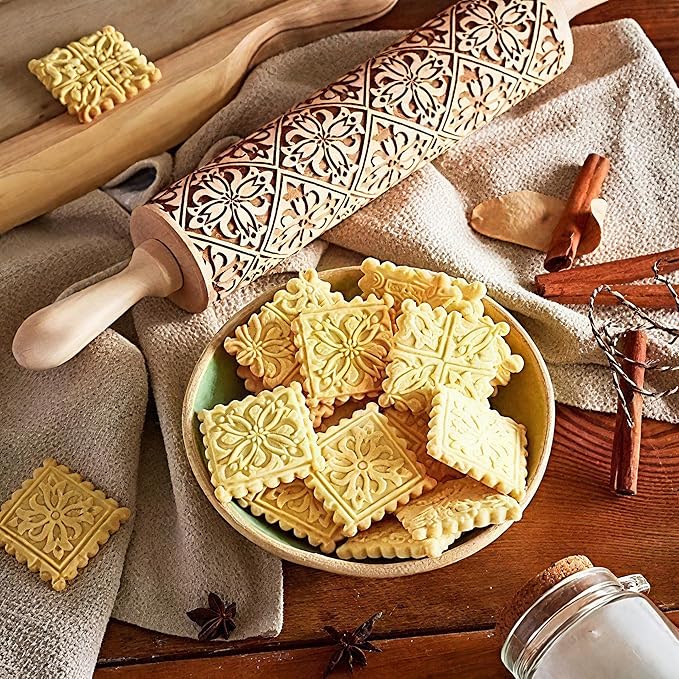 17" Premium Wooden Rolling Pins for Baking with European Embossed Designs | 3mm Deep Springerle Cookie Molds | Christmas Rolling Pin & Baking Gifts for Women | Includes 3-in-1 Cleaning Brush