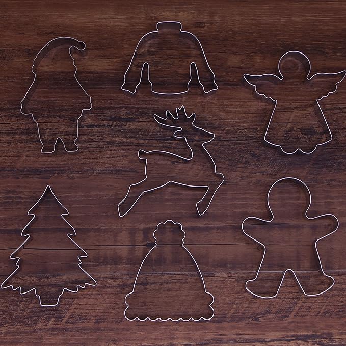 Large Christmas Cookie Cutter Set - 7 Piece - Stainless Steel