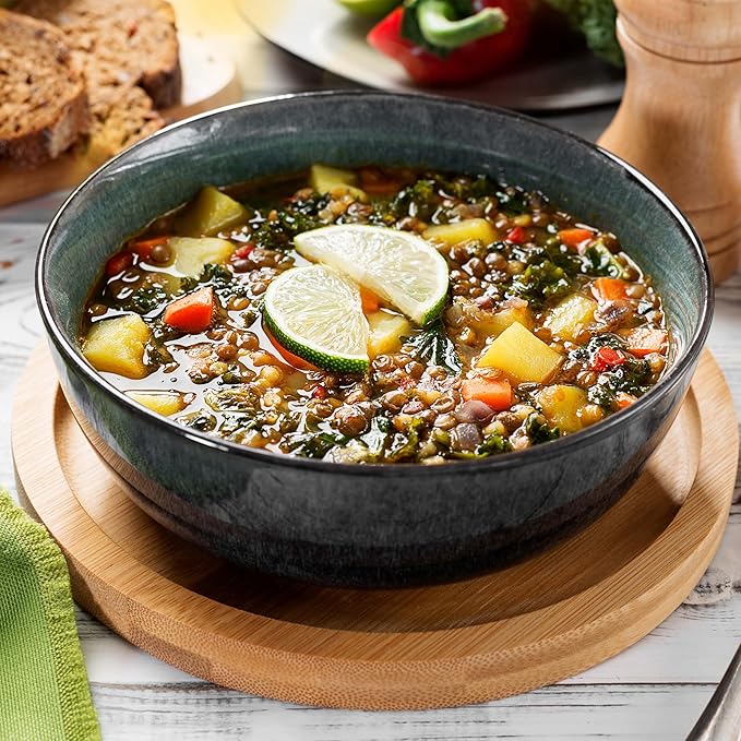 Yupik Organic Green Lentils, 2.2 lb (35.2 oz), Non-GMO, Vegan, Gluten-Free, Kosher, Raw, Source of Fiber, Iron & Protein, Fiber & Iron, Ideal for Soups, Salads & Plant-Based Meals