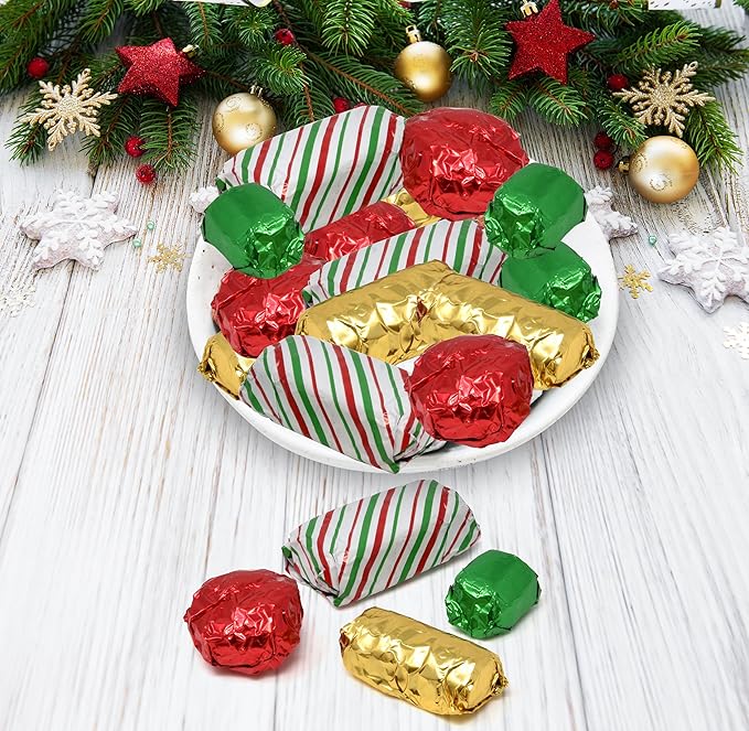 Gift Boutique Chocolate Candy Wrappers Aluminum Tin Foil Wrapping 600 Pieces Packaging Decoration 4 Xmas Printed Color Wrapper Papers for Holiday Baking Homemade Food Party Favor 4 x 4 Inches Square