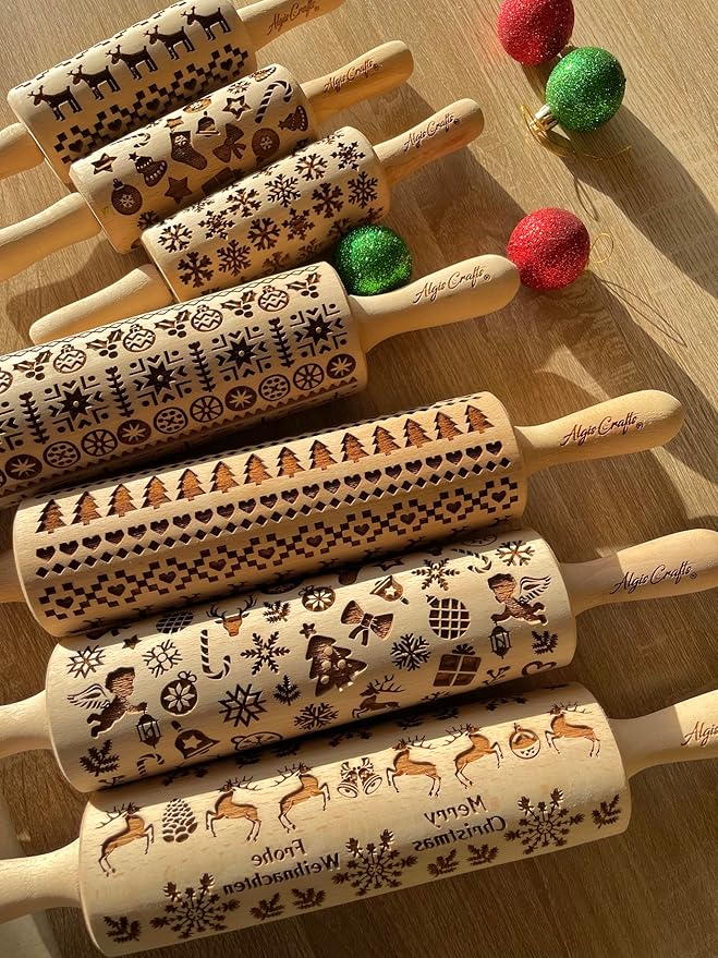 SCANDINAVIAN CHRISTMAS Embossing Rolling Pin Embossing Rolling Pin With Christmas Tree Deer Heart Gingerbread Cookies