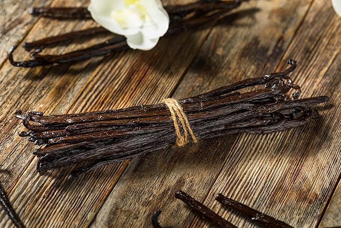 Organic Vanilla Extract - Made with Madagascar Vanilla Beans - 8 fl oz – For Baking, Desserts, Home Cooking and Chefs